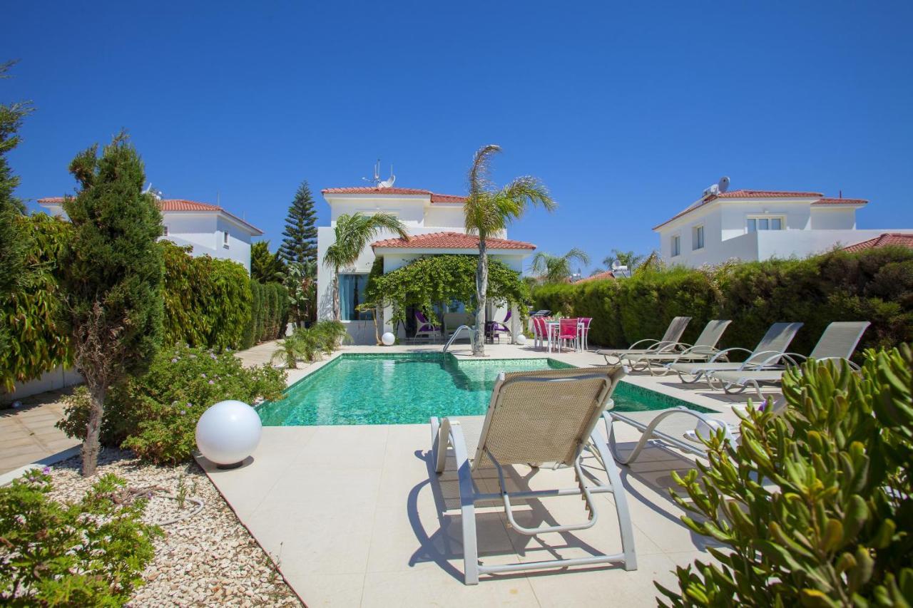 Ayia Thekla Seafront Villa Lavender Ajía Nápa Kültér fotó